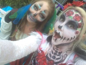 halloween-entertainer